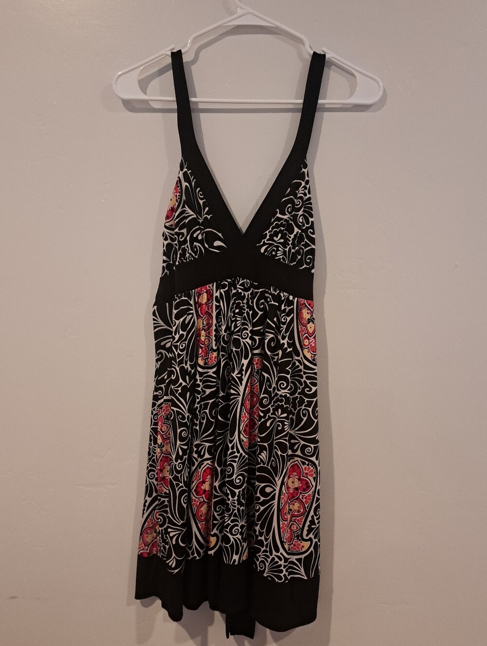 Janette John 3:16 Black Paisley V-Neck Women’s Dress Large